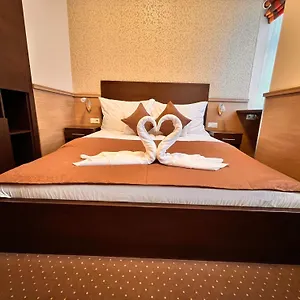 3* Hotell 21 And