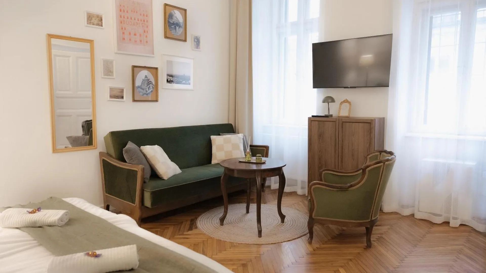 New - Golden Central Budapest Apartment